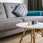 Nowogrodzka 17 studio by Homeprime
